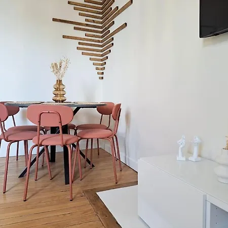 Cosy شقة رانس